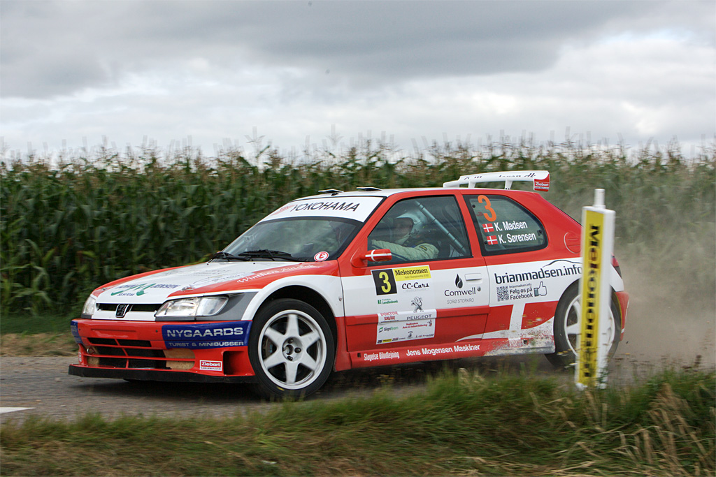Kim Madsen og Kasper Sørensen jagter sæsonens første sejr i Tegee-Dan Rally ved Roskilde
(Foto: Johnny Pedersen)